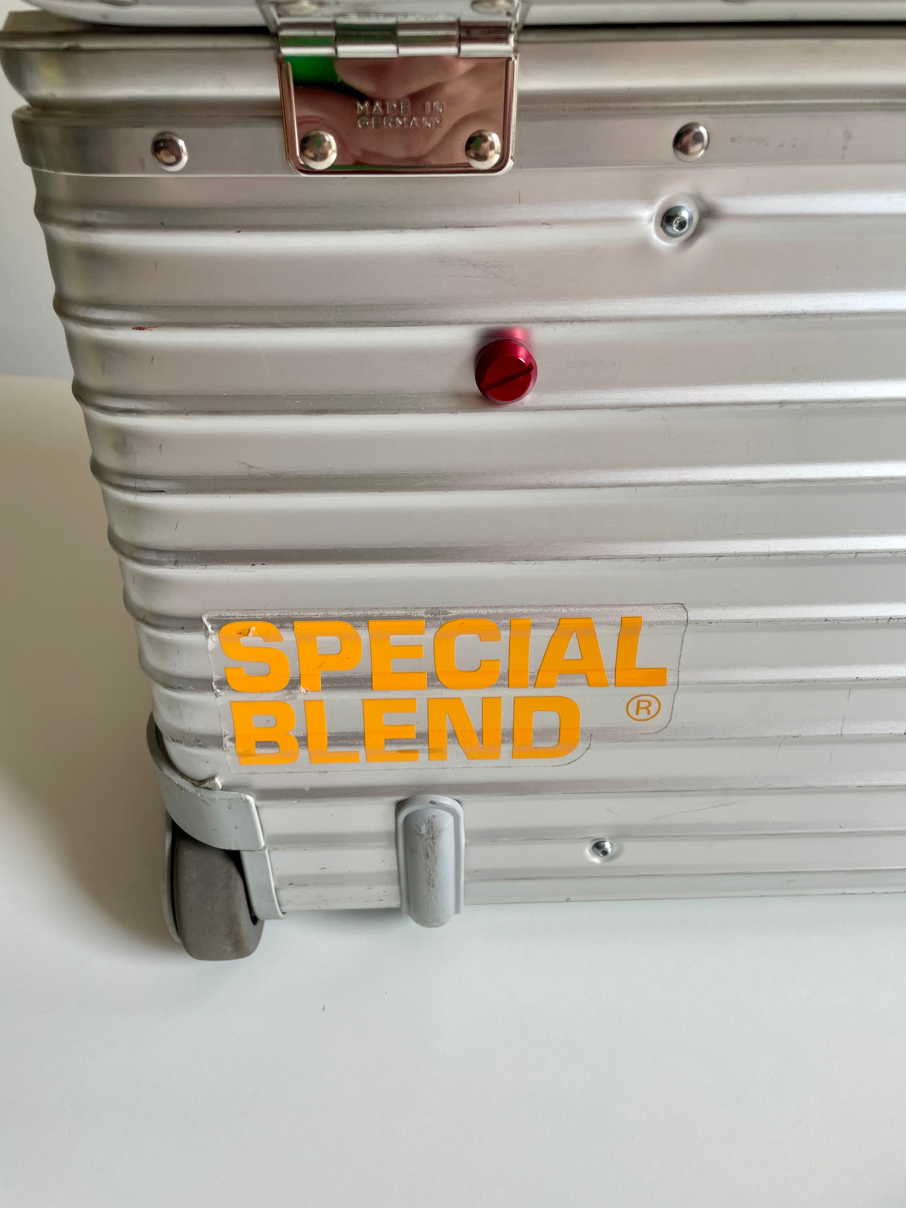 Rimowa Pilot Case DJ Mod