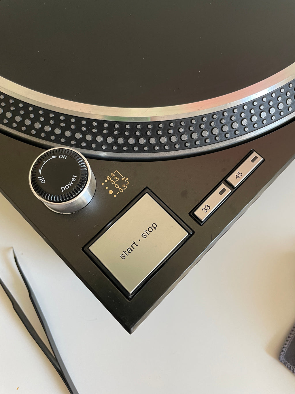 Paire de Technics SL1200 MK6 - K avec boîtes